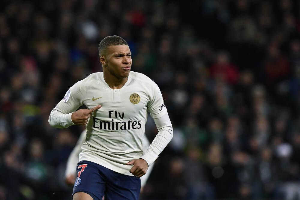 等了4年，终于官宣！这对明星CP，太甜了……